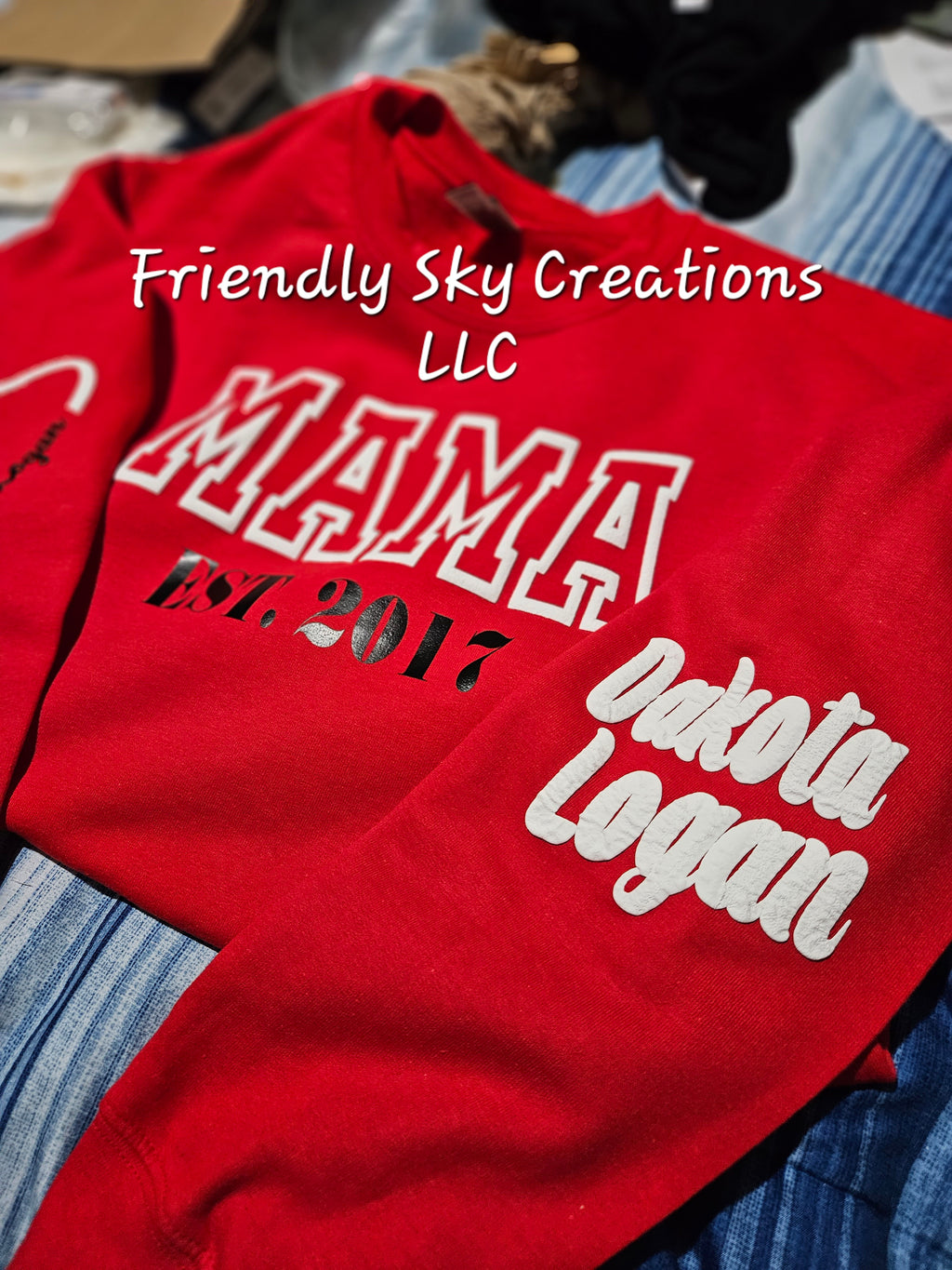 MAMA Sweatshirts